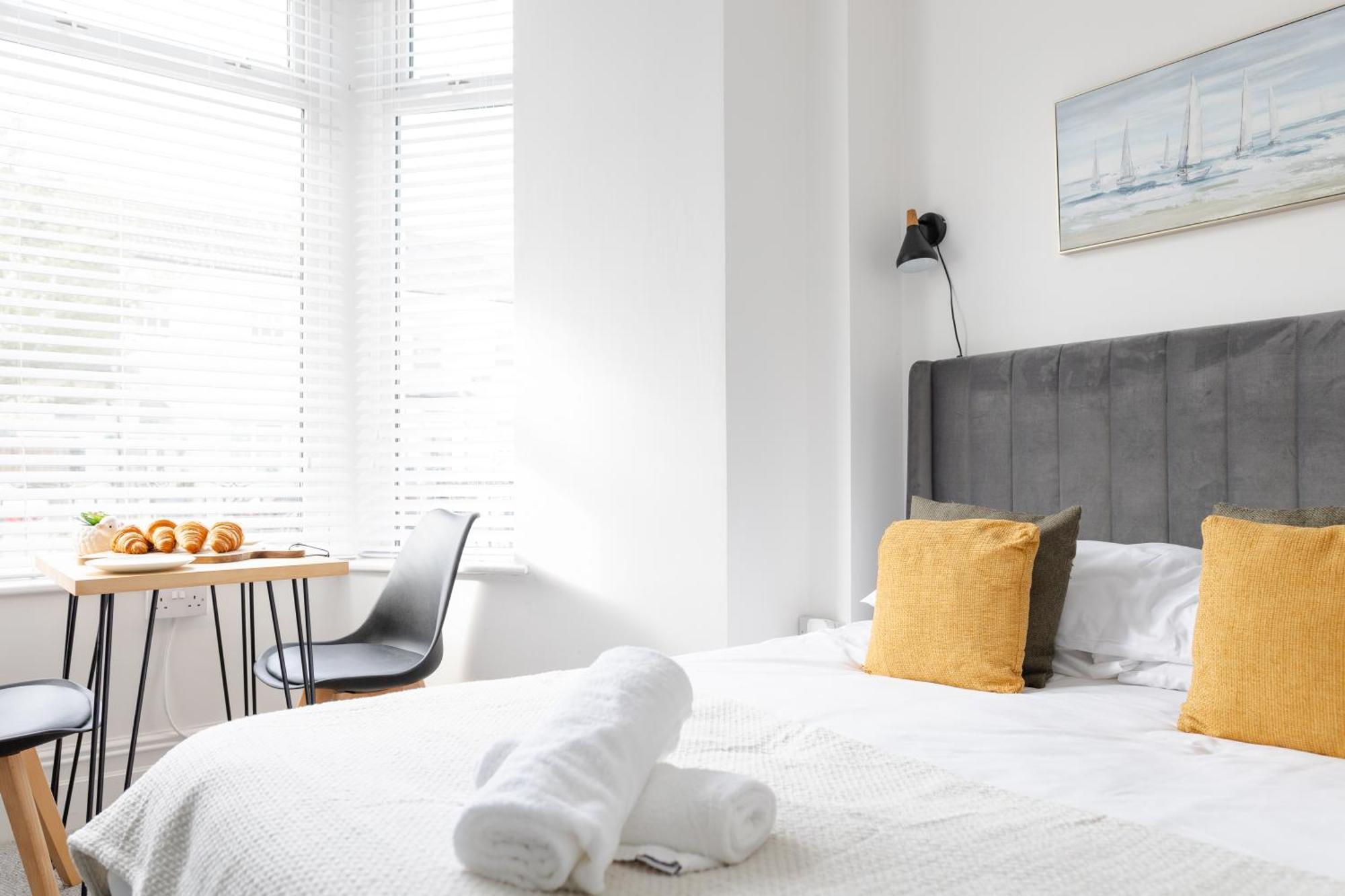 Bay City Studio Apartments 卡迪夫 外观 照片